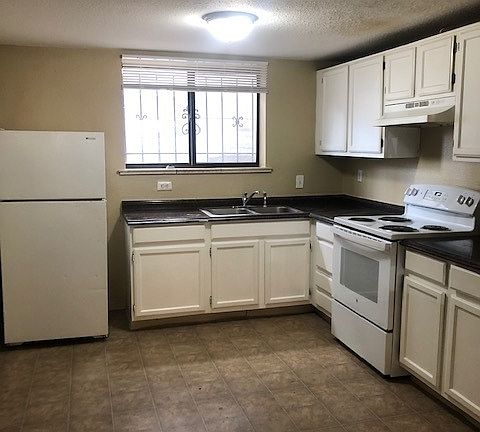 4th image of 2110 Williams St APT 120
