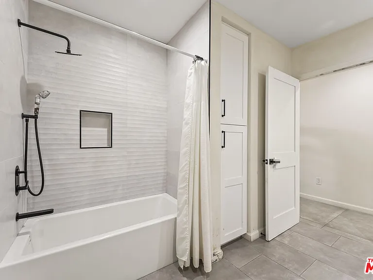 6459 Colgate Ave — Photo 17