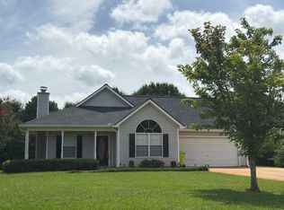 1139 Larkspur Dr, Locust Grove, GA 30248