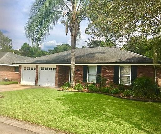 2nd image of 130 Dunleith Dr