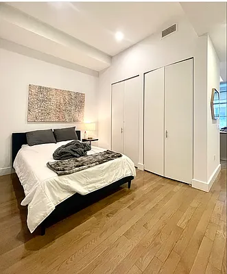 Rented by Douglas Elliman | media 26