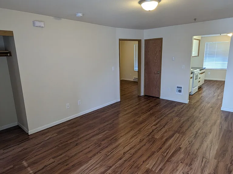 1765 SW Tamarack St — Photo 7