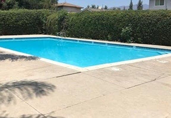5th image of 1356 N Placer Ave