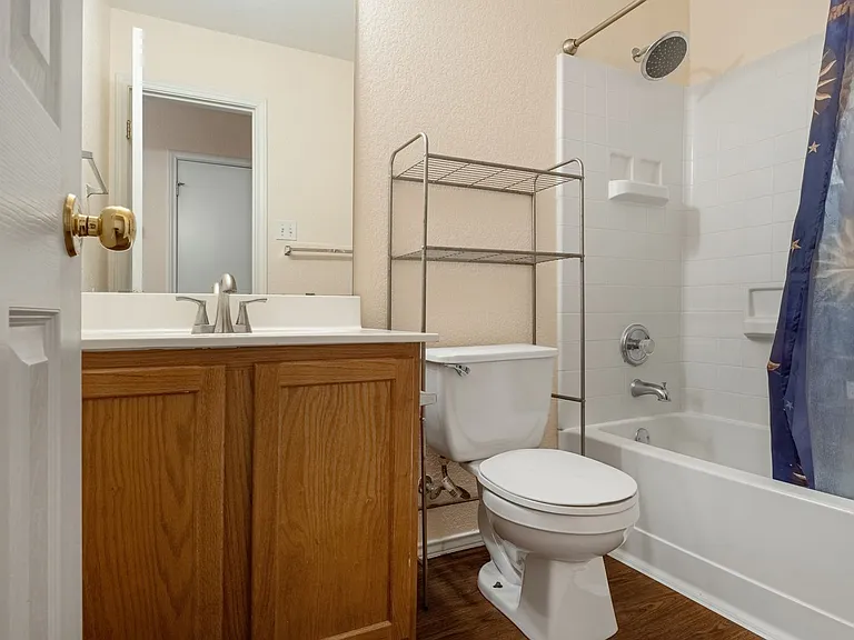 17131 Dashwood Creek Dr — Photo 15