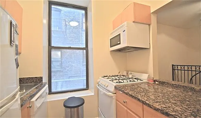 Rented by Maz Group NY | media 44