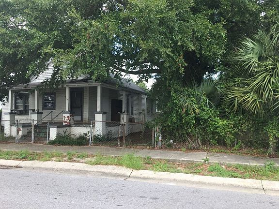 3rd image of 714 N 6th Ave