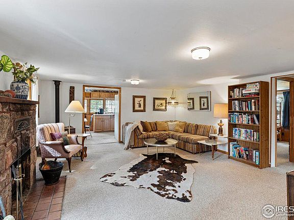 5th image of 118 Minnehaha St