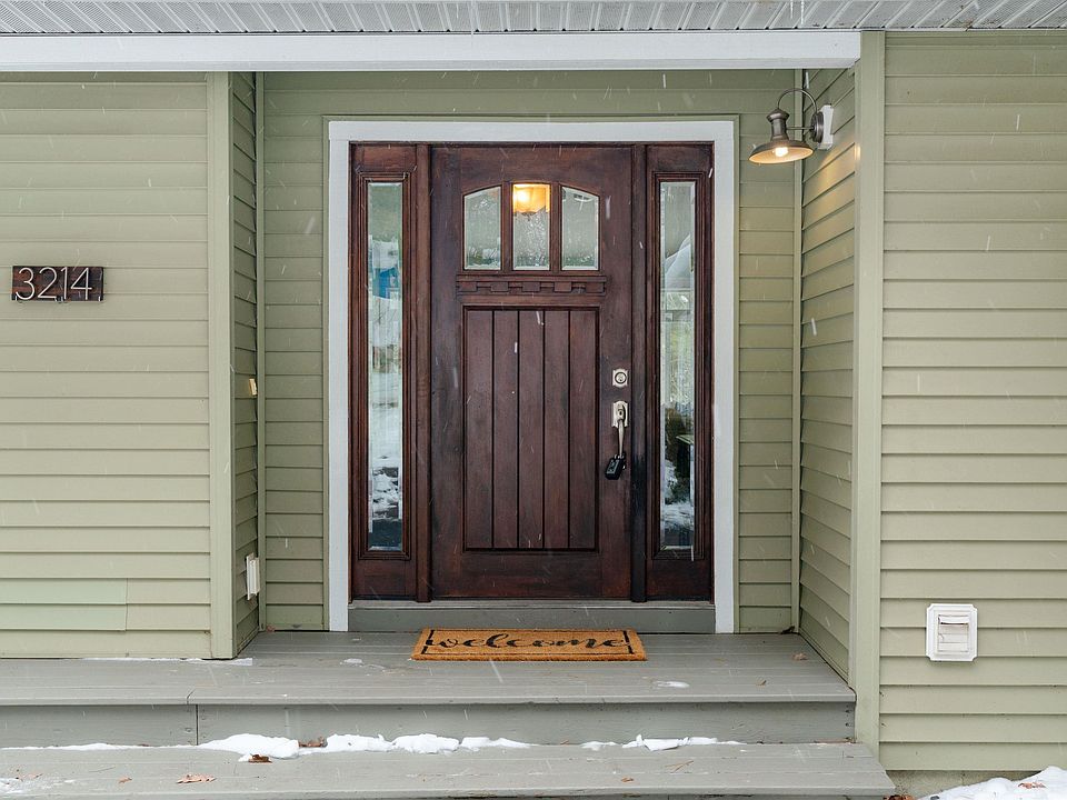 1st image of 3214 Tibbets Dr