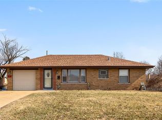 9946 Live Oak Ct, Saint Louis, MO