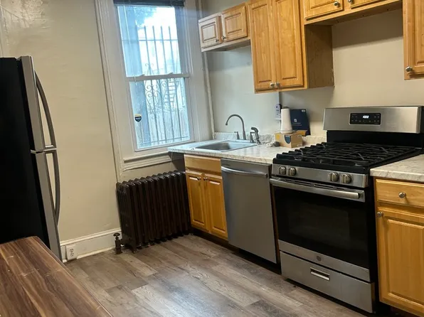 2799 Parkwood Ave, Baltimore, MD 21217