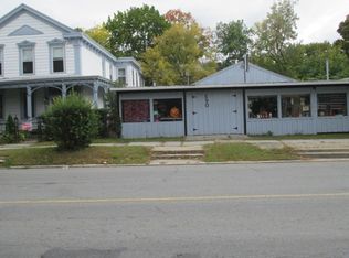 590 5th Ave, Troy, NY 12182