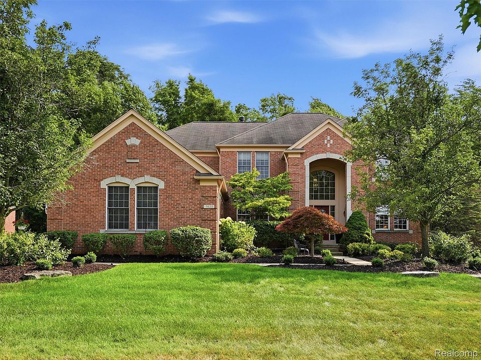 1st image of 7025 Yorkshire Ct