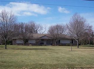 1426 S Stadium Rd, Oregon, OH 43616