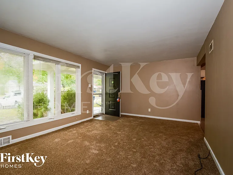 15 Linkous Dr — Photo 5