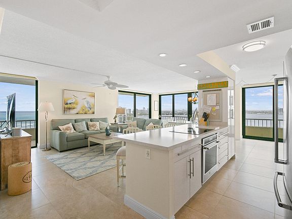 3rd image of 5550 N Ocean Dr Unit Penthouse B