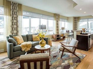 200 N Water St #8, Philadelphia, PA 19106