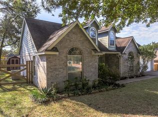 307 Kelly Rd, Magnolia, TX 77354