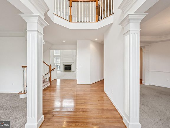 2nd image of 7221 Winnipeg Ct