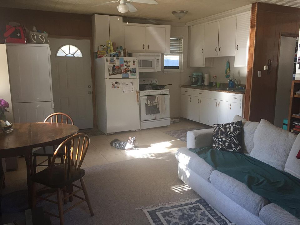 2nd image of 1080 Central Ave