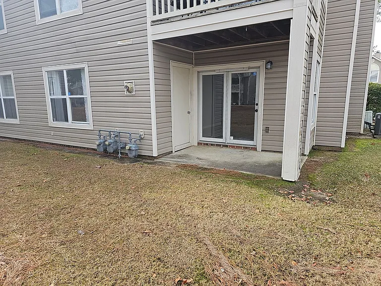672 Bartons Landing Pl #1 — Photo 14