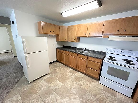2nd image of 2120 3rd Ave SE #10948031