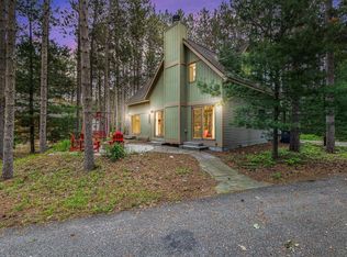 7949 Ottawa Ct, Thompsonville, MI 49683