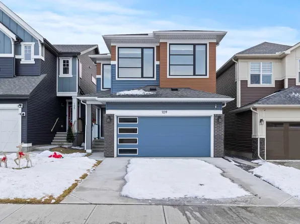109 Mallard Grv SE, Calgary, AB T3S 0E2