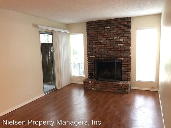 3rd image of 3644 H St APT 07