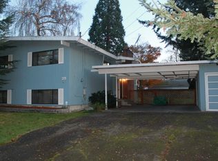 211 S 183rd St, Seattle, WA 98148