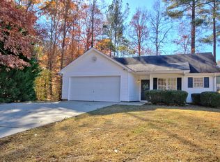 18 Tonis Way, Grantville, GA 30220