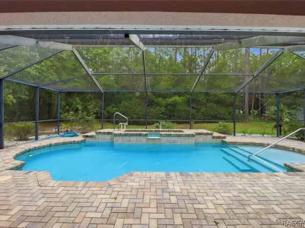4887 N Baywood Dr, Beverly Hills, FL 34465
