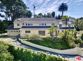 910 Centinela Ave, Santa Monica, CA 90403