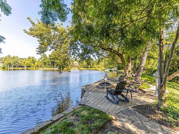 5th image of 21606 N Stoneybrook Ct