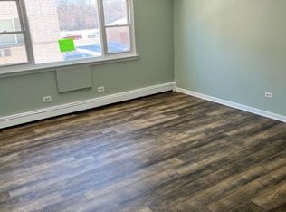 2015 Broadway St #1S, Blue Island, IL 60406