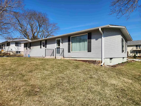 355 May Street, Platteville, WI 53818