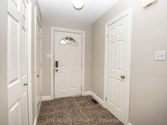 3rd image of 382 Lighthouse Rd
