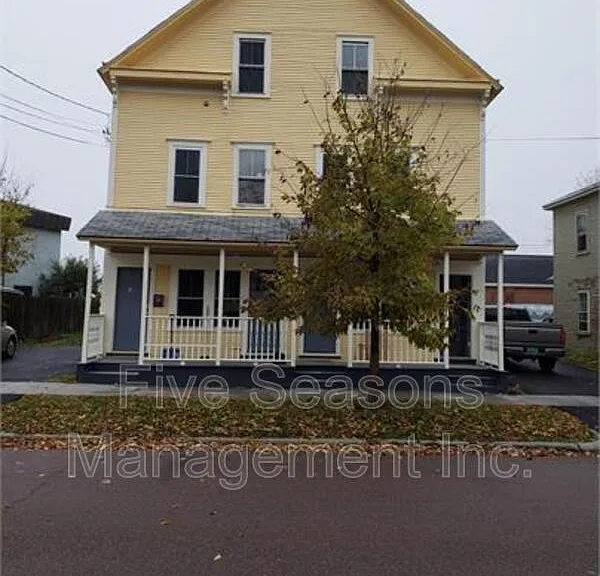 17 Drew St #23 — Photo 1