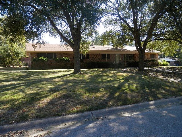 1st image of 1409 Western Dr