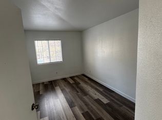 5405 Cow Town Ln, Las Vegas, NV 89118