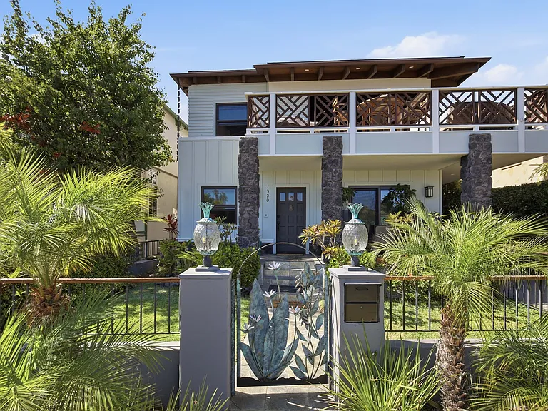 1320 Glorietta Blvd — Photo 22