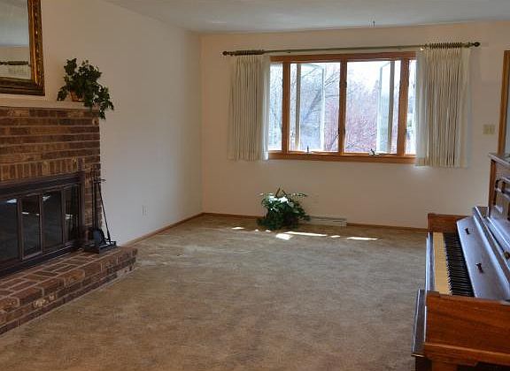 5th image of 1608 Birchwood Dr
