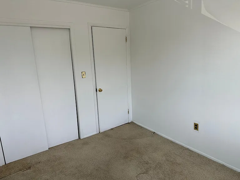 34 Hampton Ct — Photo 20