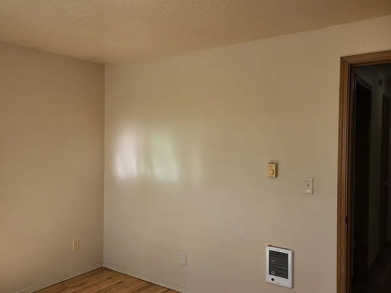 929 S School St — Photo 25