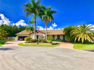 8251 SW 192nd St, Cutler Bay, FL 33157