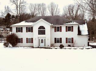 48 Fulmar Rd, Mahopac, NY 10541