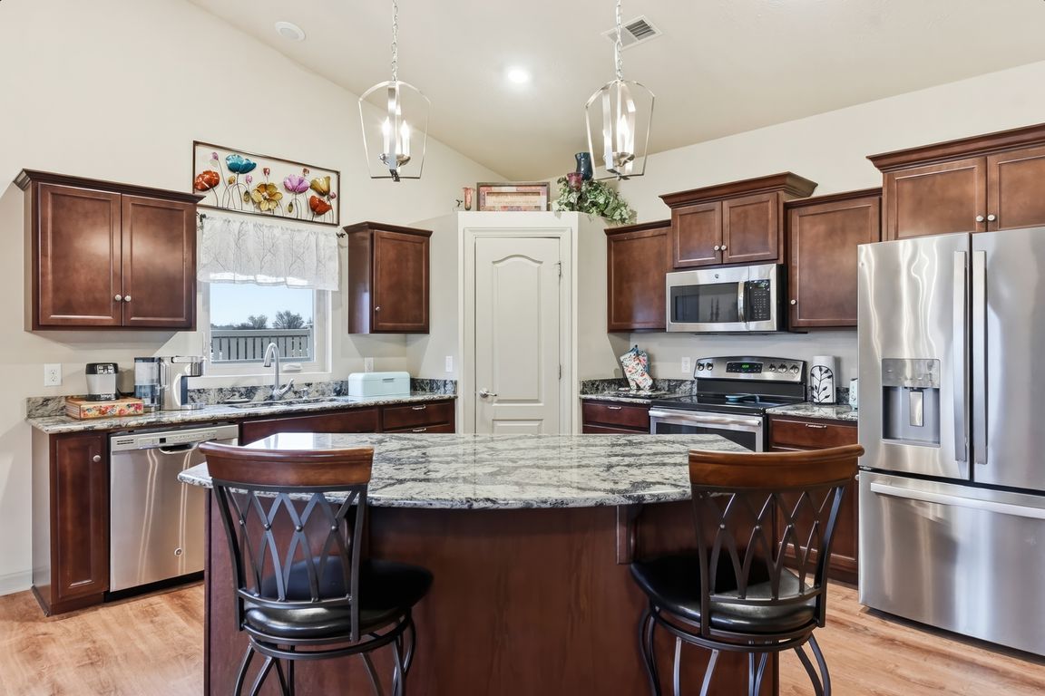 next background image