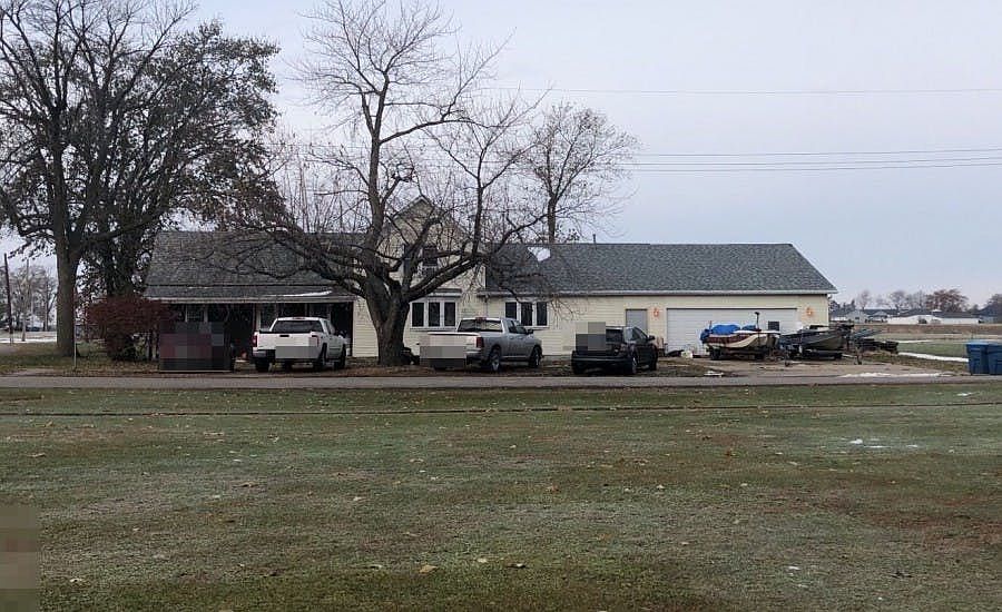 201 N 3rd St, Martinton, IL 60951 Zillow