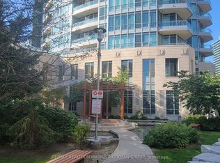 18 Holmes Ave #412, Toronto, ON M2N 0E1