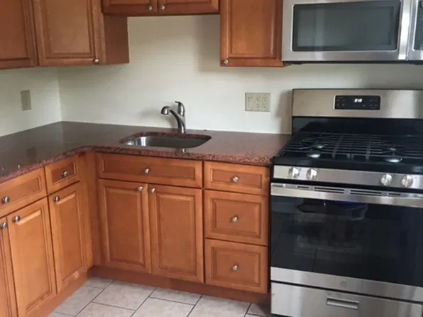 1205 Easton Rd, Abington, PA 19001