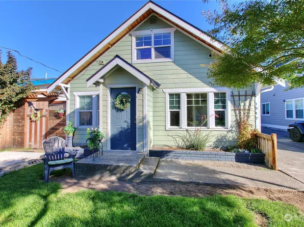 1517 McHugh Avenue, Enumclaw, WA 98022